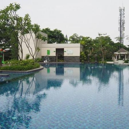 1 Bedroom Apartment Near Central Park Mall Jakarta Exterior photo